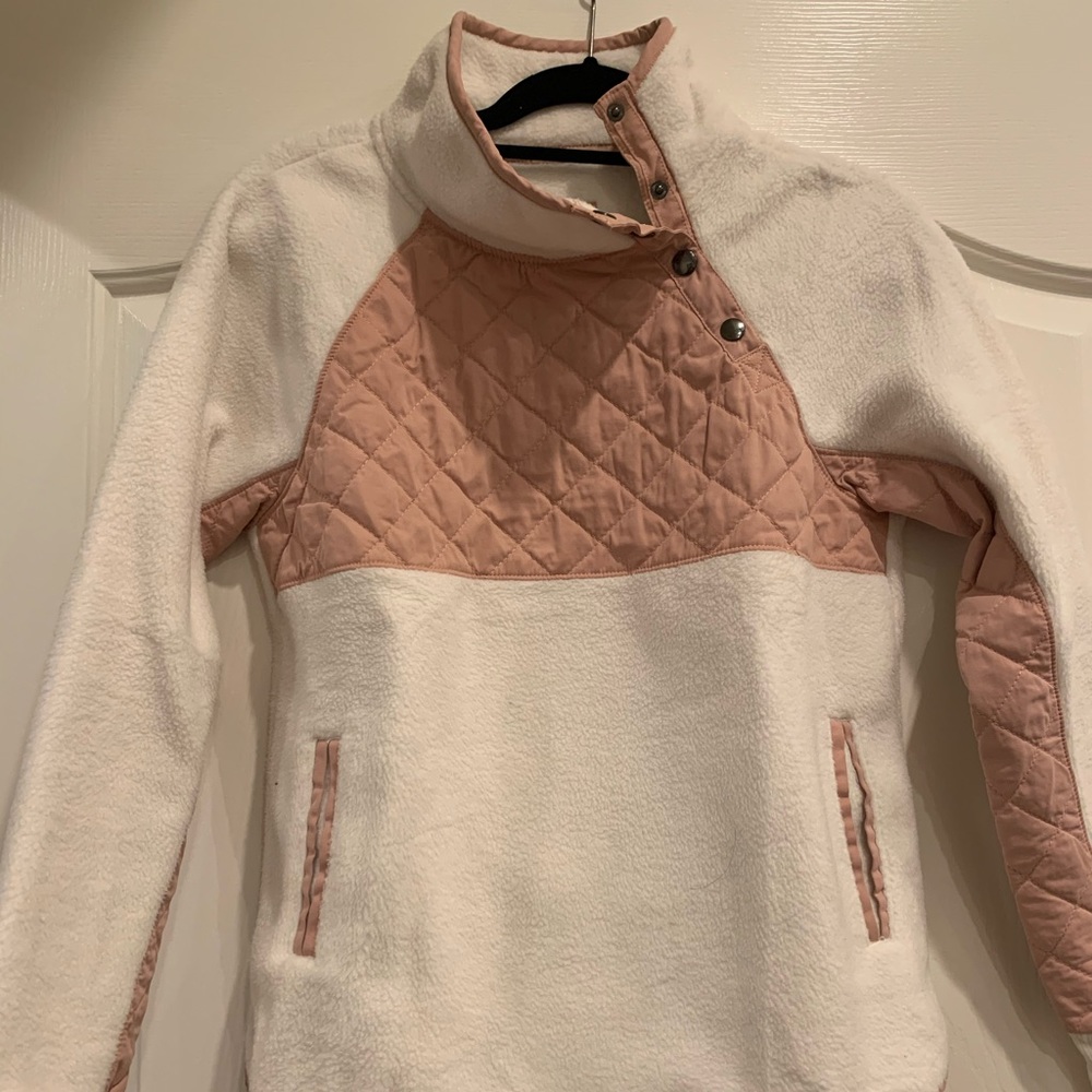 A&F fleece pull over